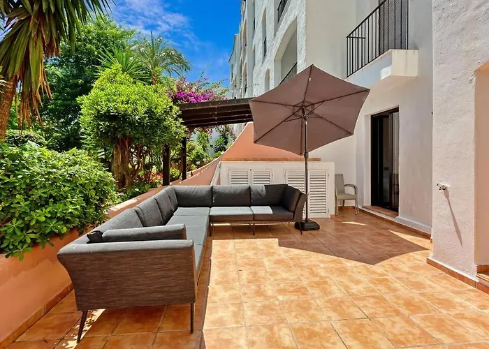 Apartment Modern 3 Bed In Puerto Banus,