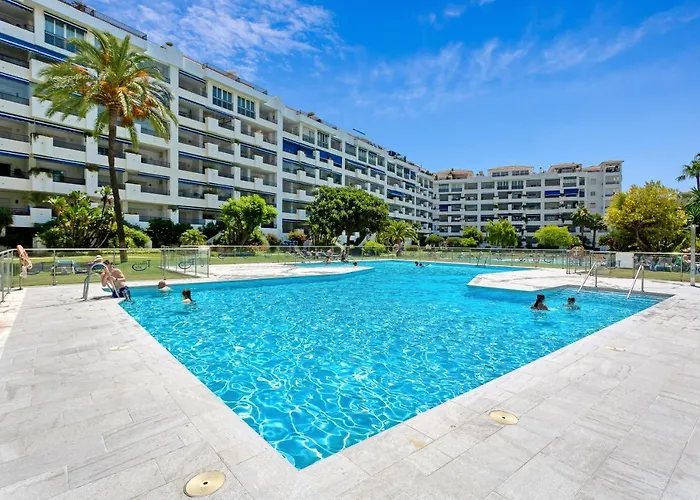 Apartment Modern 3 Bed In Puerto Banus, *