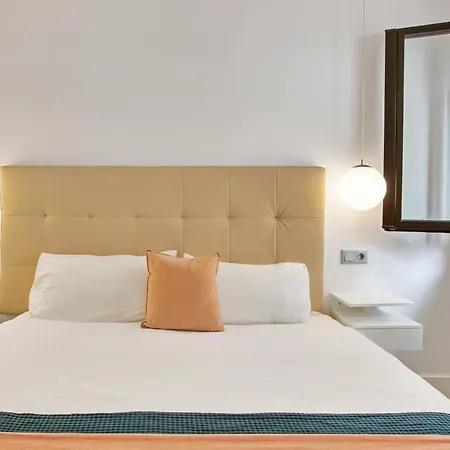 Modern 3 Bed In Puerto Banus, *