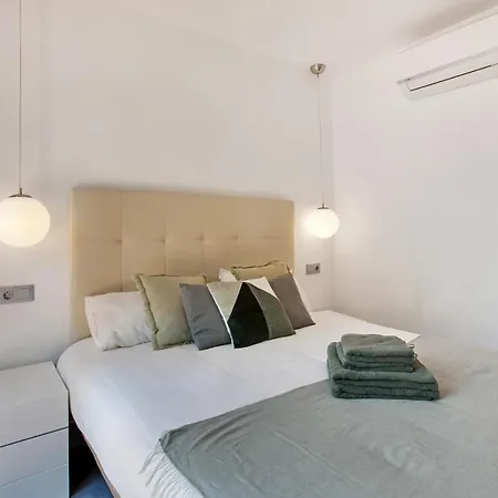 Modern 3 Bed In Puerto Banus, *