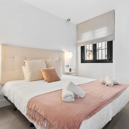 شقة Modern 3 Bed In Puerto Banus, *