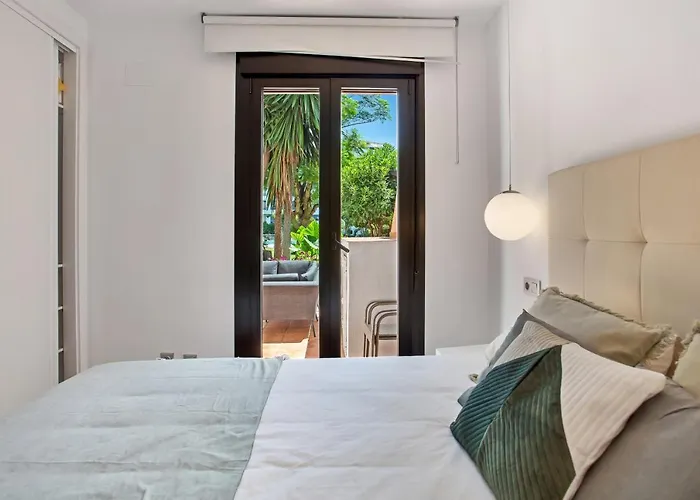Apartament Modern 3 Bed In Puerto Banus, Marbella