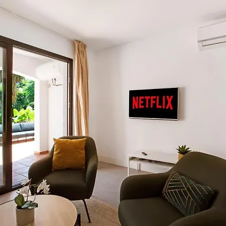 Modern 3 Bed In Puerto Banus, 马尔韦利亚