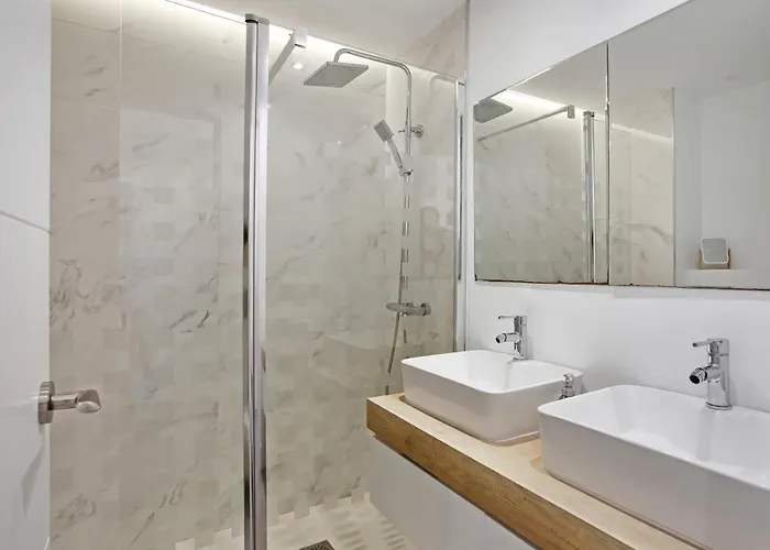 Apartment Modern 3 Bed In Puerto Banus,